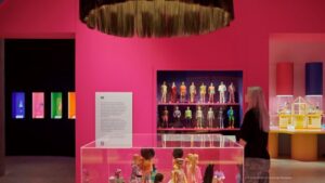 https://elluminateme.com/entertainment/barbies-65th-a-london-museum-design-celebration/