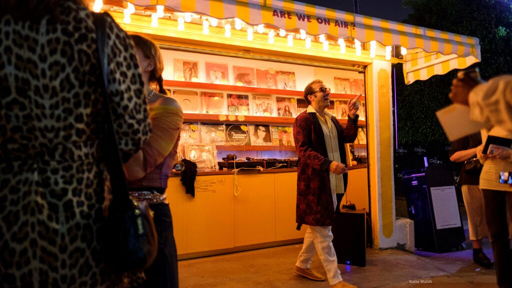 Arman Naféei’s Art Centre: Kiosk-o-Thèque and Podcast Are We On Air?