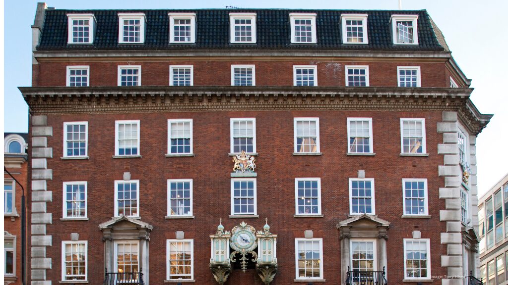 Fortnum & Mason: Centuries of British Retail Success