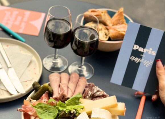 France’s First Café-Letter in Paris: Café Pli